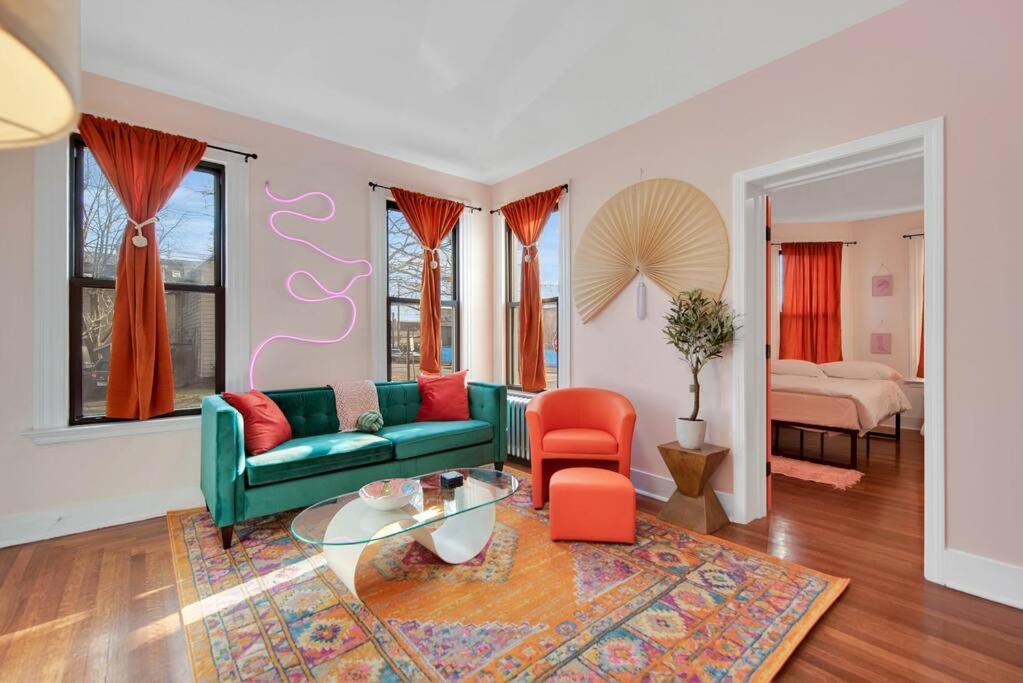 Apartamento Peachy Paradise In East Rock Near Dt/yale New Haven