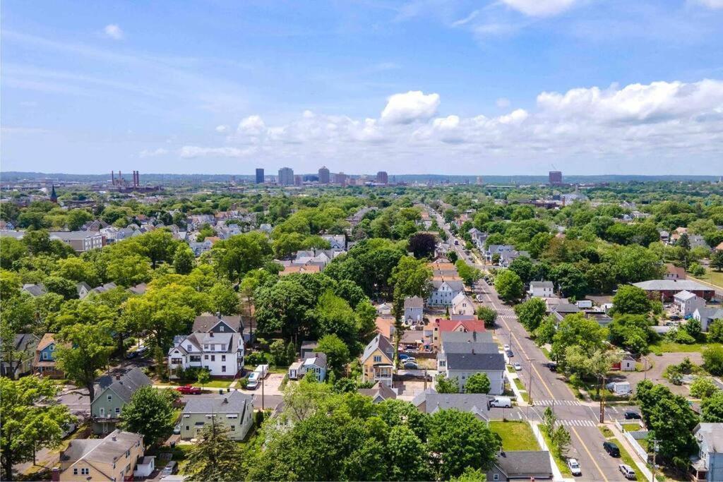 Appartement Peachy Paradise In East Rock Near Dt/yale New Haven